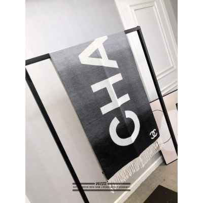 샤* 그라데이션 빅로고 빅 머플러