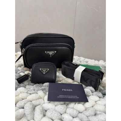 프** 리나일론 및 사피아노 가죽 숄더백 크로스