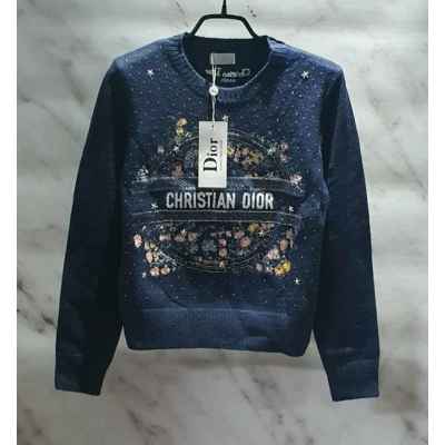 디* 로고꽃자수 니트