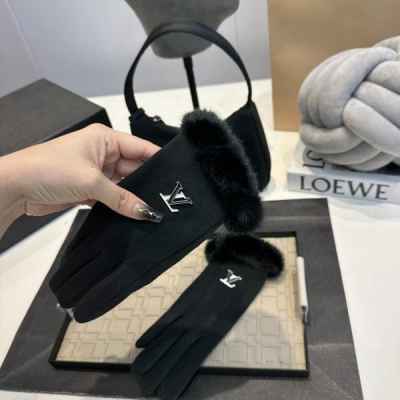 루* 라쿤 로고 포인트 스웨이드 장갑