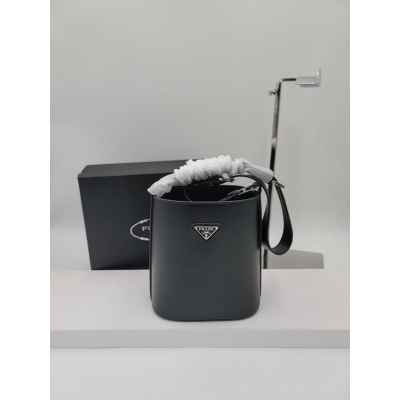 프** 브러시드 레더 버킷