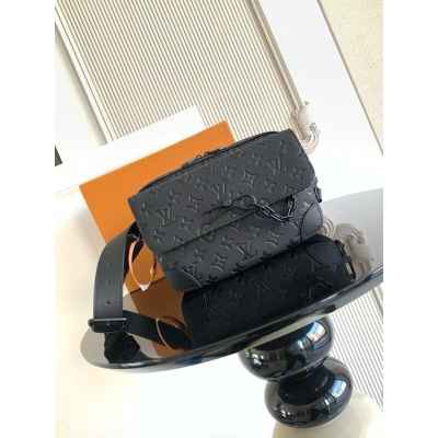 루* 크리스토퍼 메신저 백