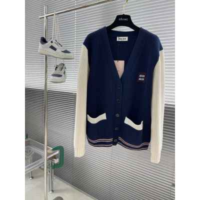 미*** 와펜 울캐시 가디건