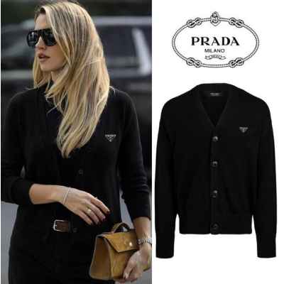 프** 트라이앵글 플레이트 커플가디건