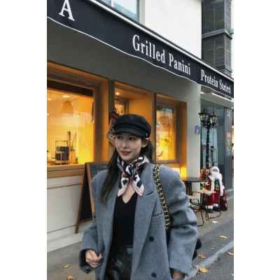 에*** 식스틴스퀘어 스카프