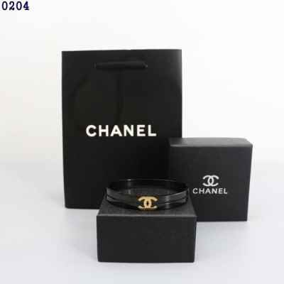 샤* CC로고 블랙 팔찌