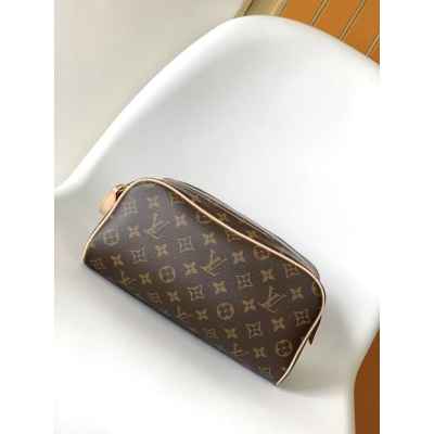 루* 돕키트 모노그램