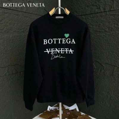 보** 그린 하트 레터링 맨투맨