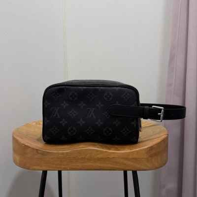 루* 돕키트 파우치 모노그램