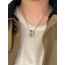 디* 목걸이