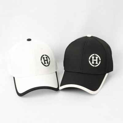 에*** H로고 볼캡 모자